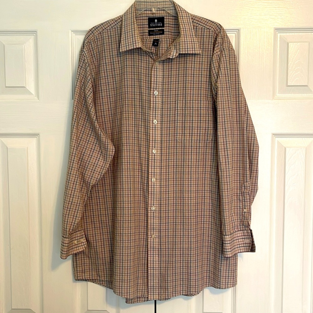 Men’s Stafford brand button down long sleeve shirt, small plaid, size 18, 34-35